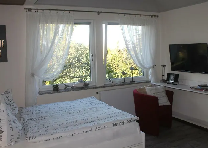 Kleine Hexe 度假居 *